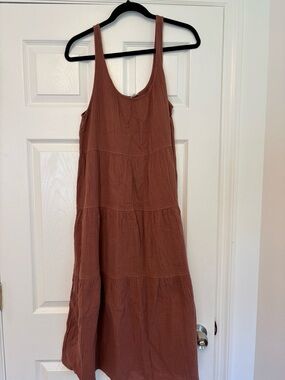 Aritzia Wilfred Free Organic Cotton Tiered Midi Dress Rust Brown Size Large